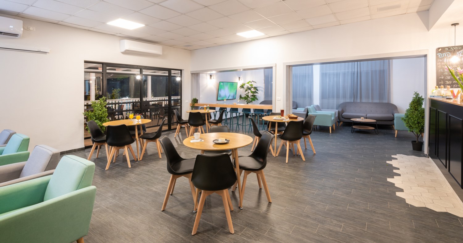 Mizra - The Kibbutz dining hall