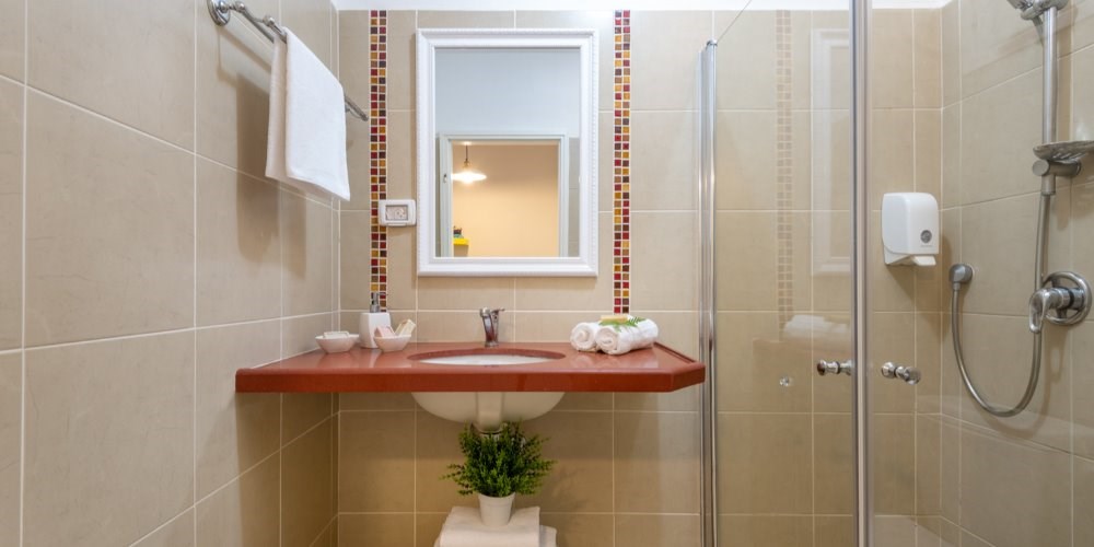 bathroom Comfort Room
